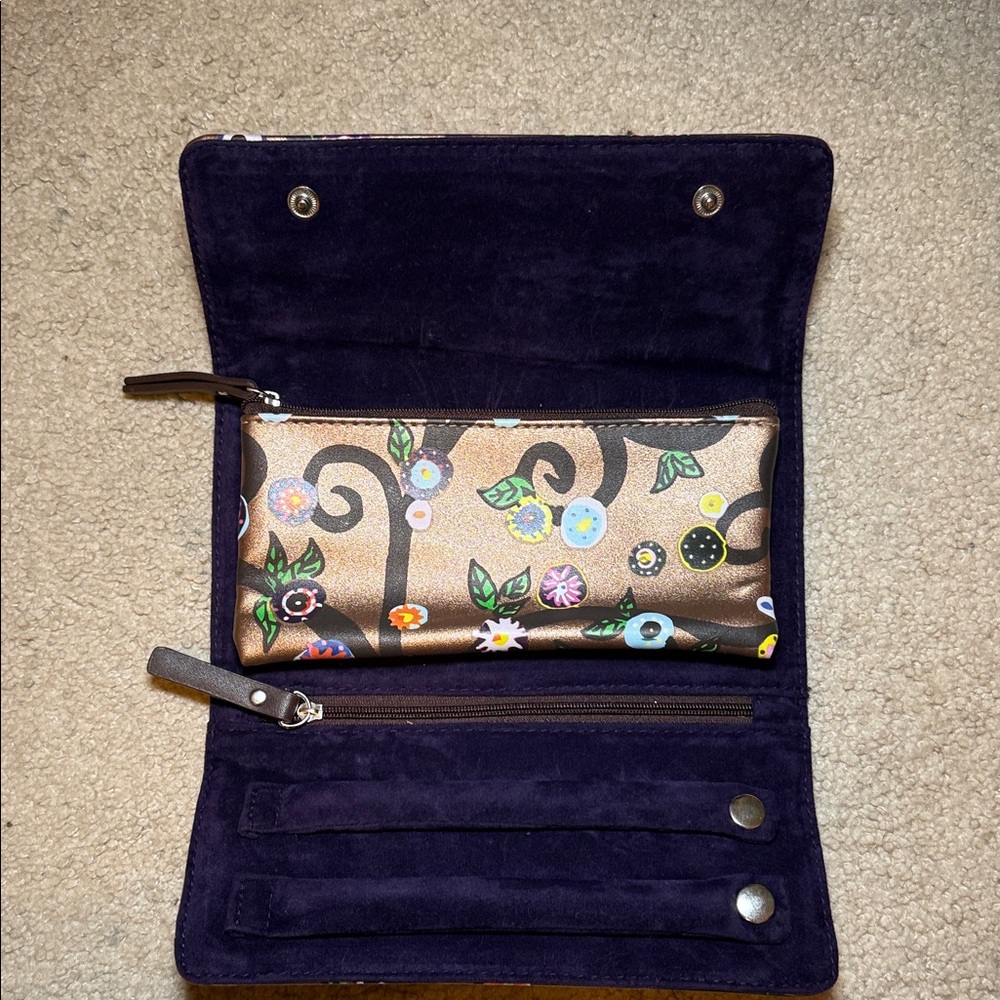 Elegant Brown Floral Jewelry Organizer - Picture 3 of 8